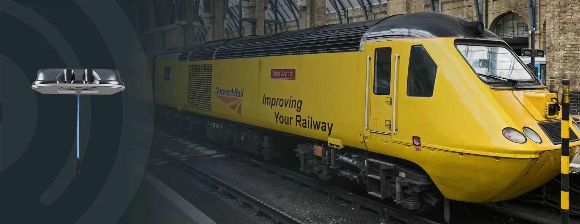 Train at platform with antenna floating